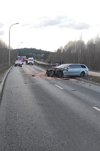 Wypadek drogowy na obwodnicy Brodnicy. Ranny motocyklista-23