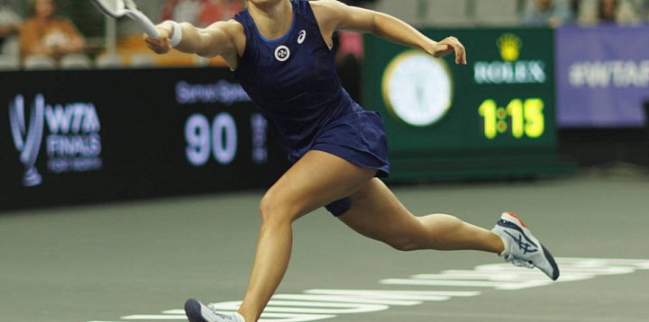 WTA Finals - Iga Świątek zaczęła od wygranej z Kasatkiną-3879