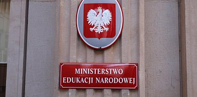 Terminy rekrutacji do szkół średnich w województwach-9963
