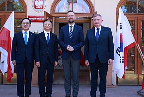 Nowa umowa na czołgi K2 coraz bliżej. "Wzmocnić polski przemysł zbrojeniowy"-10439
