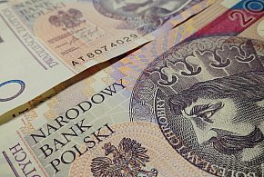 ZUS przeliczy świadczenia. Tyle więcej wpłynie na konta emerytów-11133