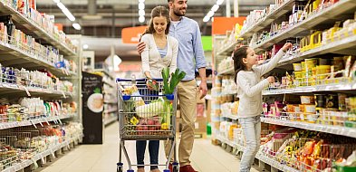 W niedzielę sklepy otwarte