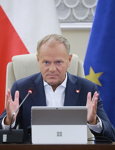 Premier: będziemy upraszczać prowadzenie biznesu w Polsce, w tym system podatkowy-10611