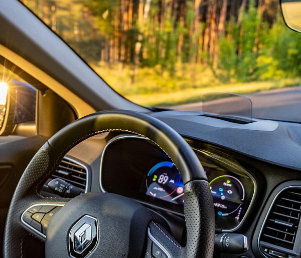 Masz to auto w garażu? Producent natychmiast wzywa na kontrolę!-10945