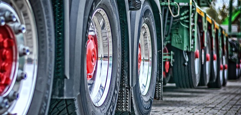 Zabezpieczenia transportowe dla firm i przewoźników