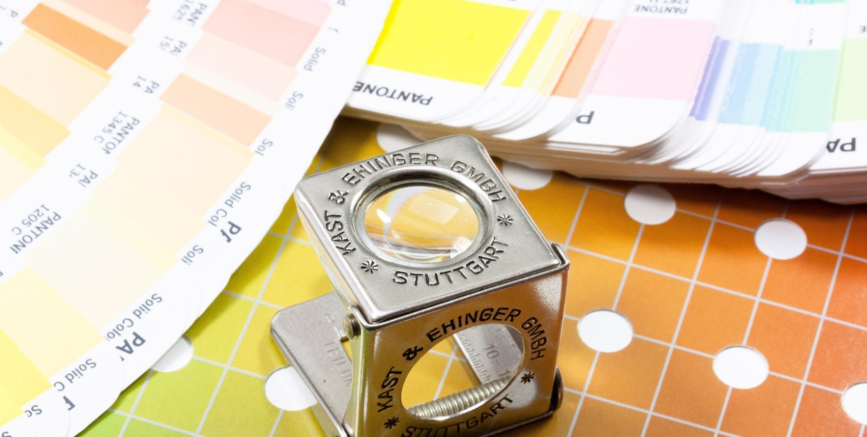 Naprasowanki na odzież z drukiem DTF